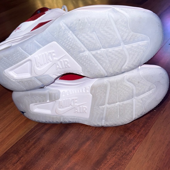 Men’s  Red and White Jordan Shoes - Picture 6 of 6